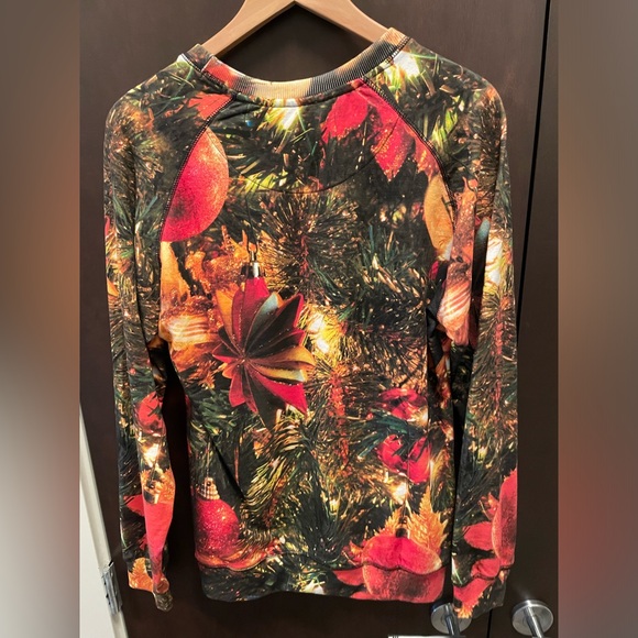 Eleven Paris Crewnecks - Picture 4 of 10